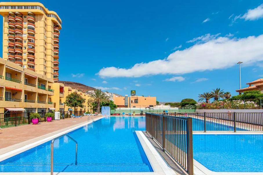 Superbe Appartement A Las Americas Torres Del Sol อาโรนา ภายนอก รูปภาพ
