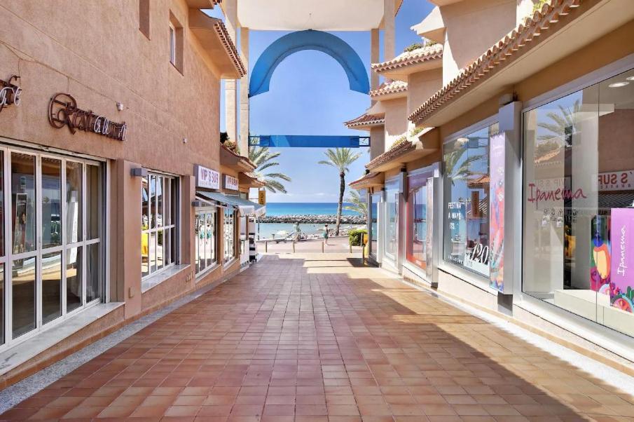Superbe Appartement A Las Americas Torres Del Sol อาโรนา ภายนอก รูปภาพ